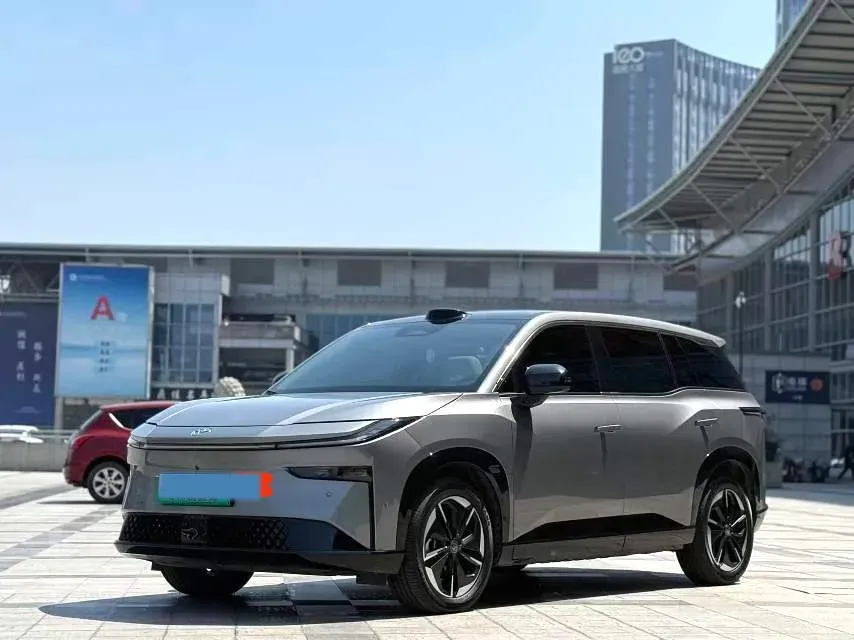 2025 Toyota BZ3X BEV 58.37KWH,autocango,china used car exporter,china ev exporter,chinese used car exporter,chinese used ev exporter