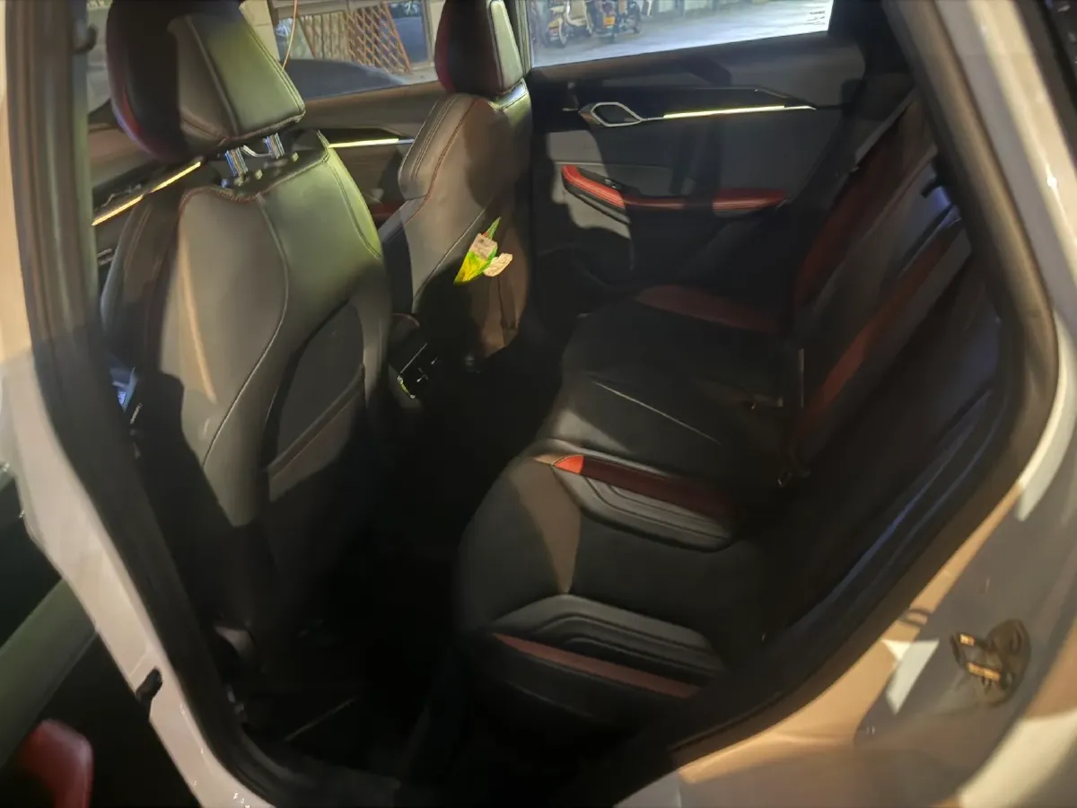 2022 Geely Coolray 1.5T 181HP L4 7DCT,autocango,china used car exporter,china ev exporter,chinese used car exporter,chinese used ev exporter