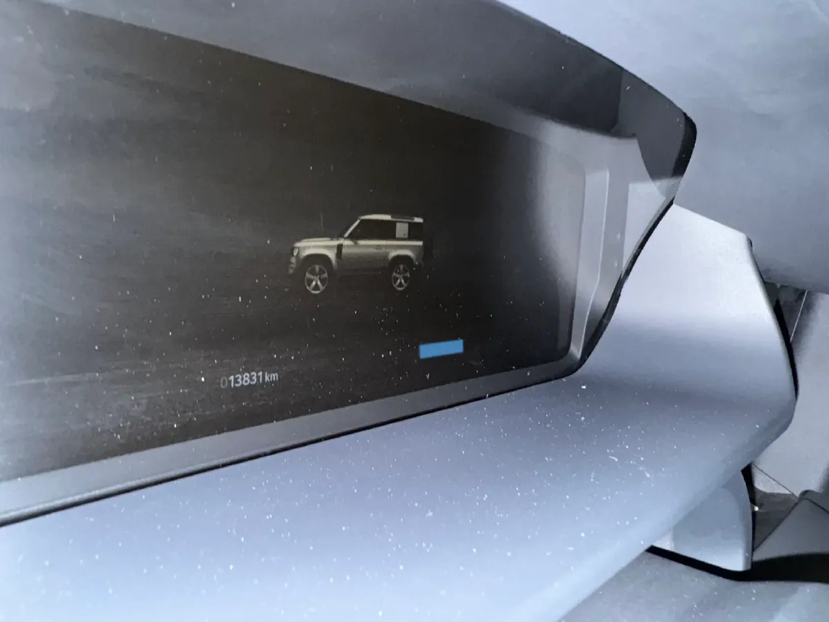 2023 Land Rover Defender 3.0T 400HP L6 8AT,autocango,china used car exporter,china ev exporter,chinese used car exporter,chinese used ev exporter