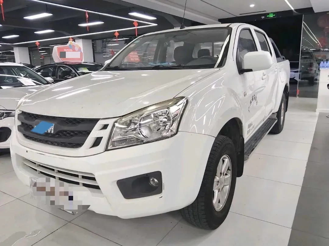 2018 Isuzu RE-MAX Jim 2.0T 204HP L4 5MT,autocango,china used car exporter,china ev exporter,chinese used car exporter,chinese used ev exporter