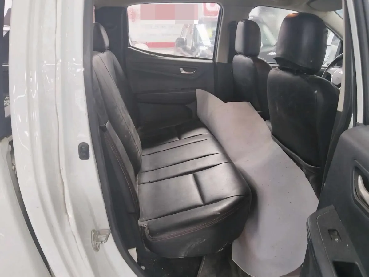 2018 Isuzu RE-MAX Jim 2.0T 204HP L4 5MT,autocango,china used car exporter,china ev exporter,chinese used car exporter,chinese used ev exporter