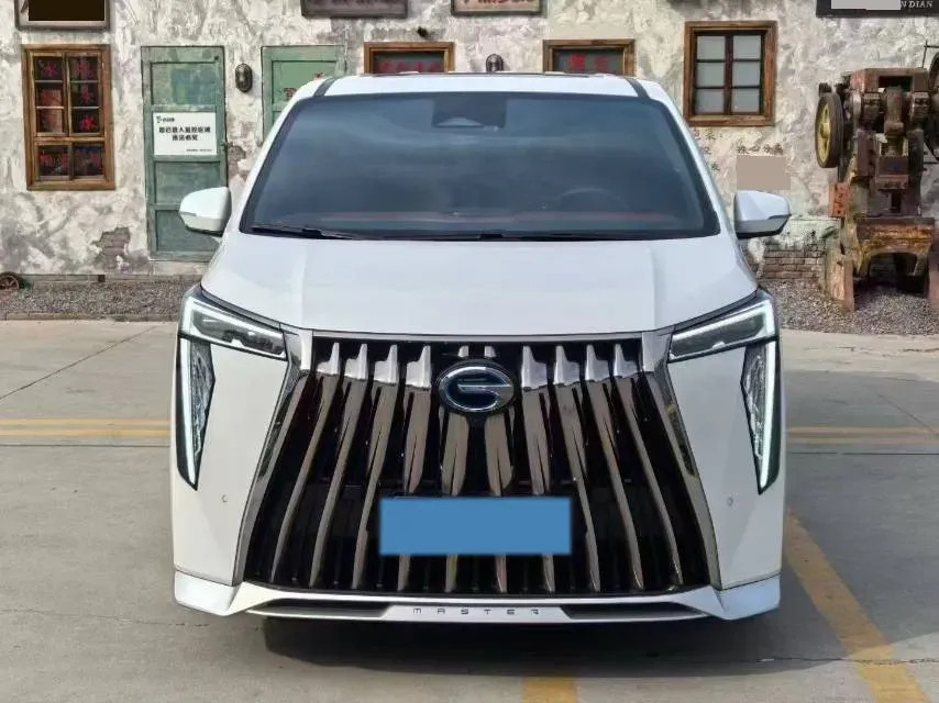 2023 GAC Trumpchi M8 2.0T 252HP L4 8AT,autocango,china used car exporter,china ev exporter,chinese used car exporter,chinese used ev exporter