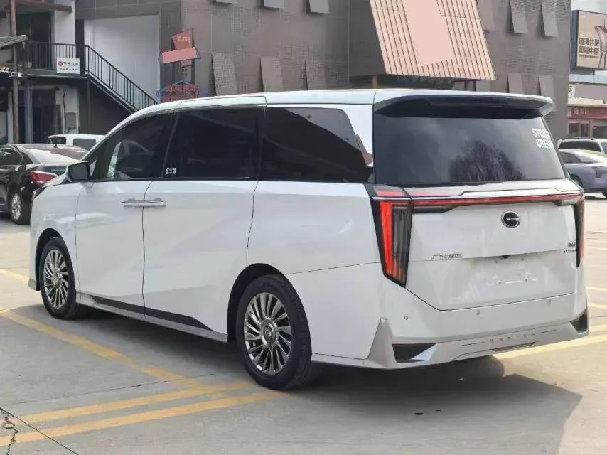 2023 GAC Trumpchi M8 2.0T 252HP L4 8AT,autocango,china used car exporter,china ev exporter,chinese used car exporter,chinese used ev exporter