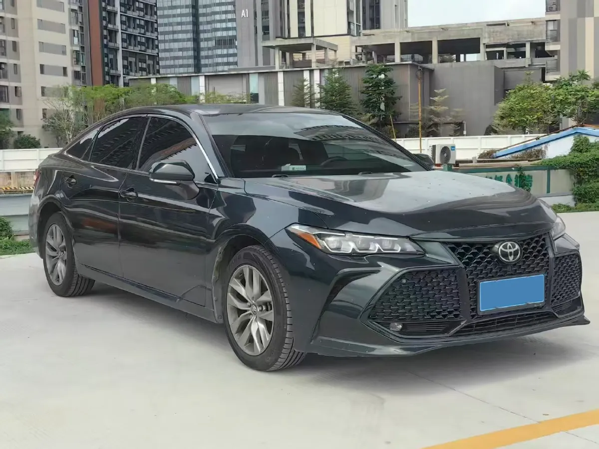 2021 Toyota Avalon 2.5L 209HP L4 8AT,autocango,china used car exporter,china ev exporter,chinese used car exporter,chinese used ev exporter