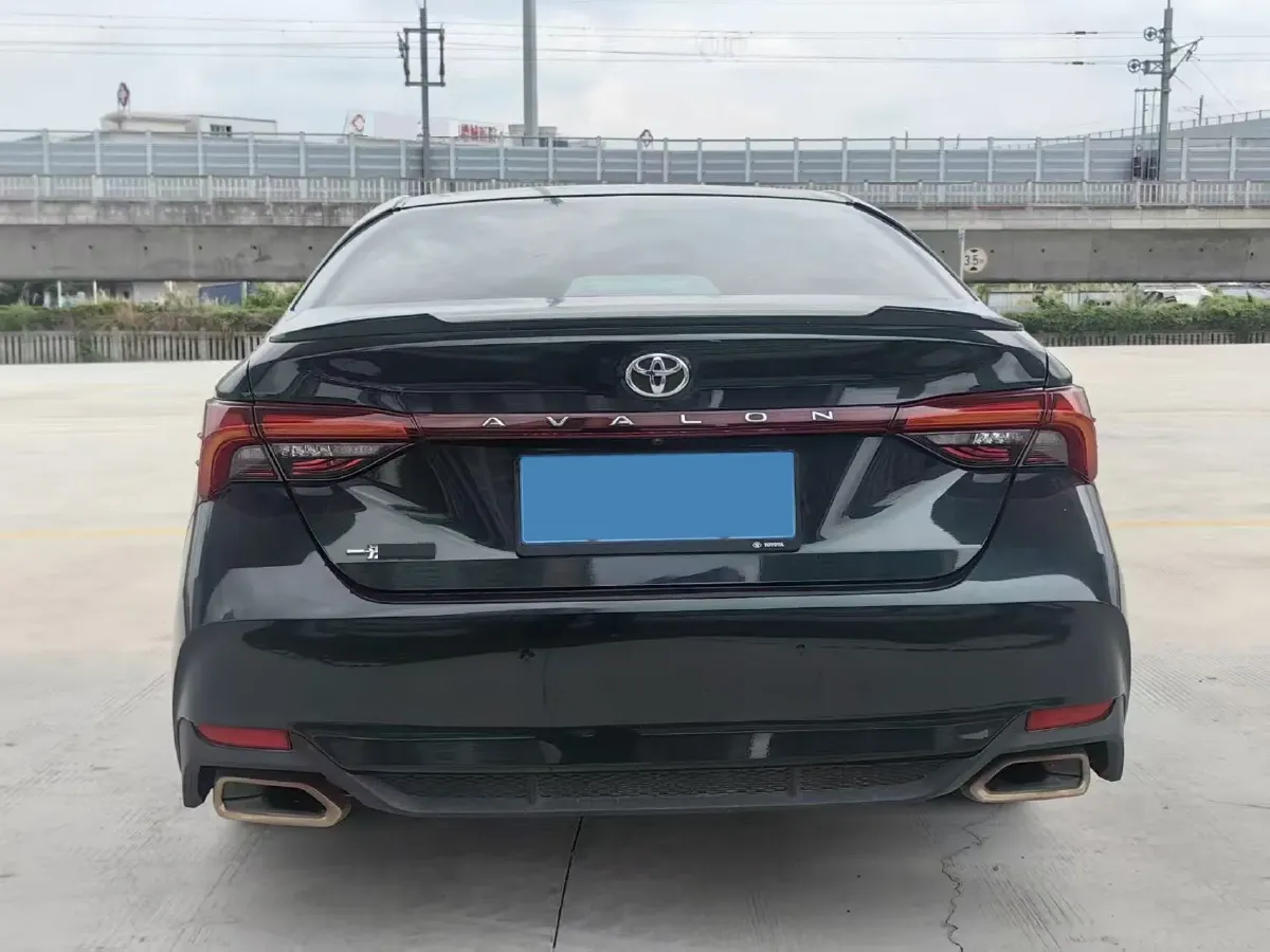 2021 Toyota Avalon 2.5L 209HP L4 8AT,autocango,china used car exporter,china ev exporter,chinese used car exporter,chinese used ev exporter