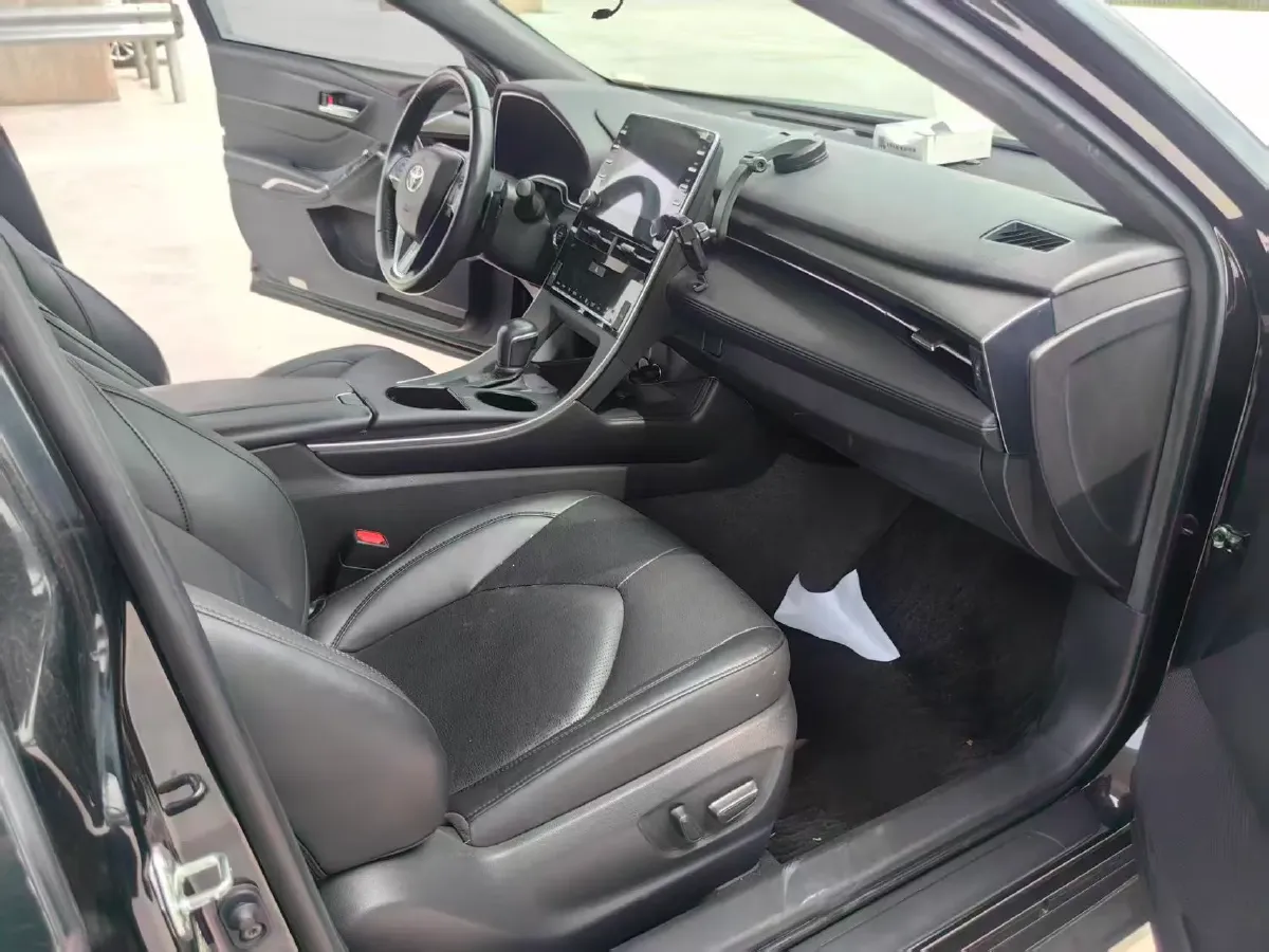 2021 Toyota Avalon 2.5L 209HP L4 8AT,autocango,china used car exporter,china ev exporter,chinese used car exporter,chinese used ev exporter