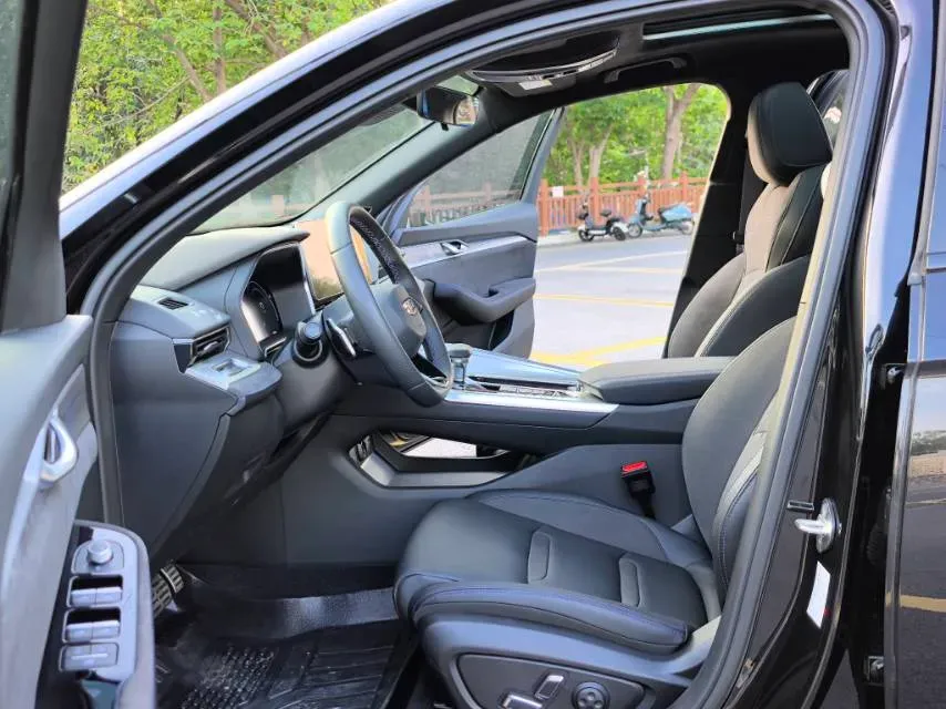 2024 Geely Preface 2.0T 190HP L4 7DCT,autocango,china used car exporter,china ev exporter,chinese used car exporter,chinese used ev exporter