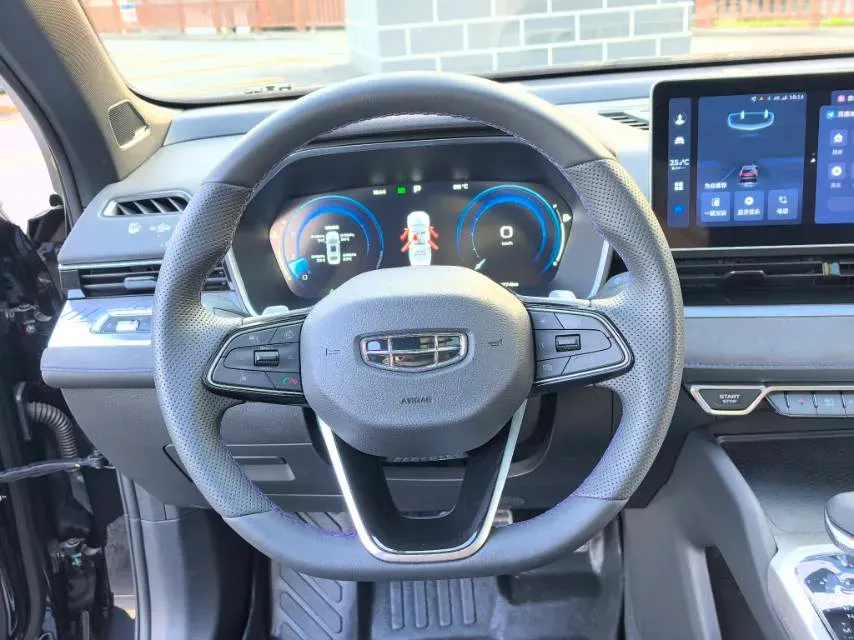 2024 Geely Preface 2.0T 190HP L4 7DCT,autocango,china used car exporter,china ev exporter,chinese used car exporter,chinese used ev exporter