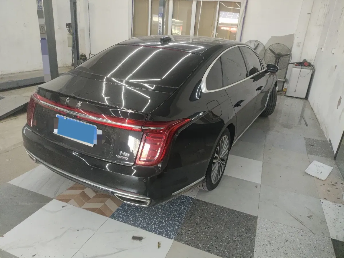 2023 HongQi H9 2.0T 252HP L4 7DCT,autocango,china used car exporter,china ev exporter,chinese used car exporter,chinese used ev exporter
