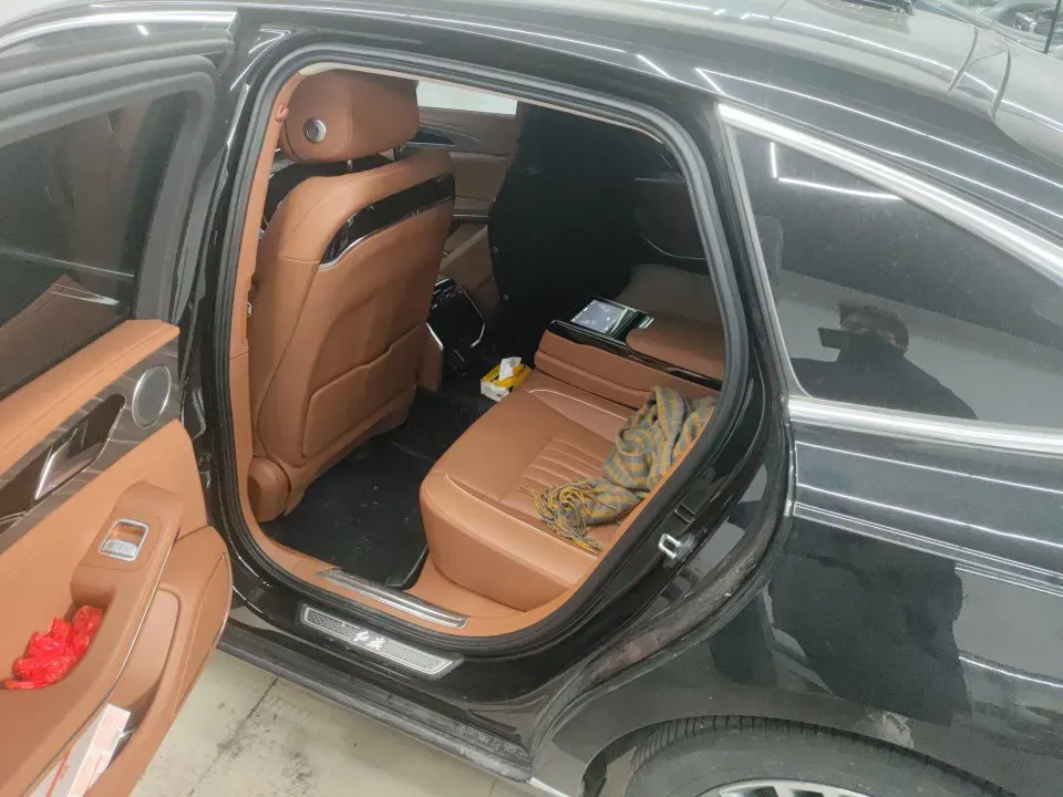 2023 HongQi H9 2.0T 252HP L4 7DCT,autocango,china used car exporter,china ev exporter,chinese used car exporter,chinese used ev exporter