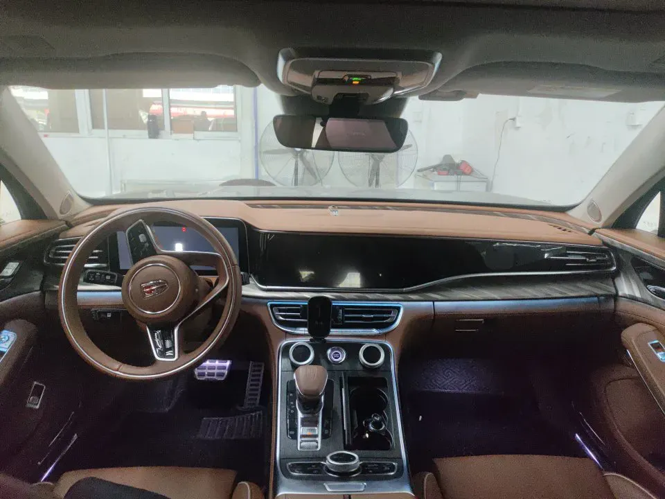 2023 HongQi H9 2.0T 252HP L4 7DCT,autocango,china used car exporter,china ev exporter,chinese used car exporter,chinese used ev exporter