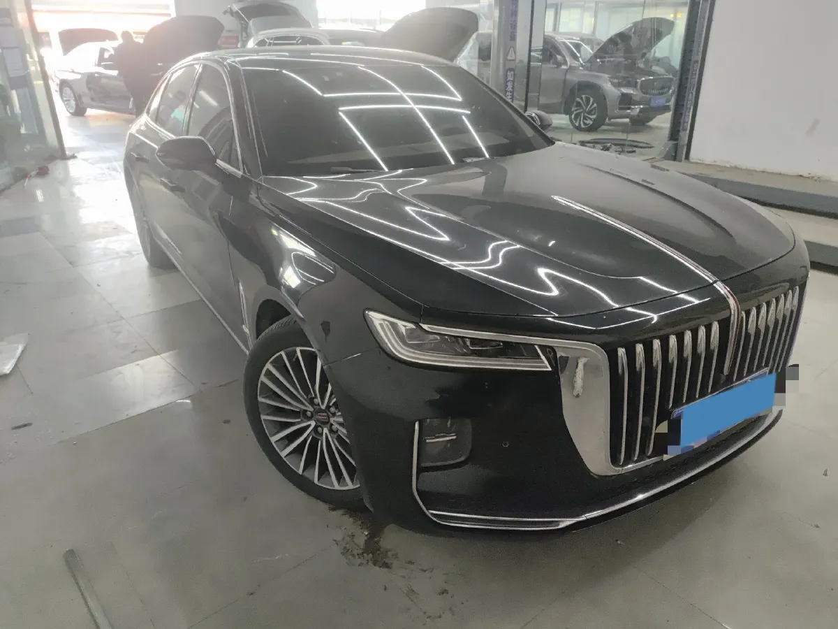 2023 HongQi H9 2.0T 252HP L4 7DCT,autocango,china used car exporter,china ev exporter,chinese used car exporter,chinese used ev exporter