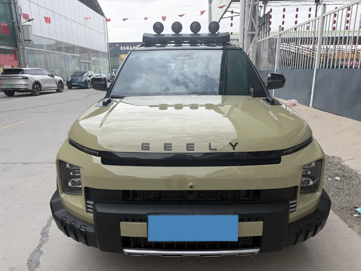 2025 Geely Cowboy 1.5T 181HP L4 7DCT,autocango,china used car exporter,china ev exporter,chinese used car exporter,chinese used ev exporter