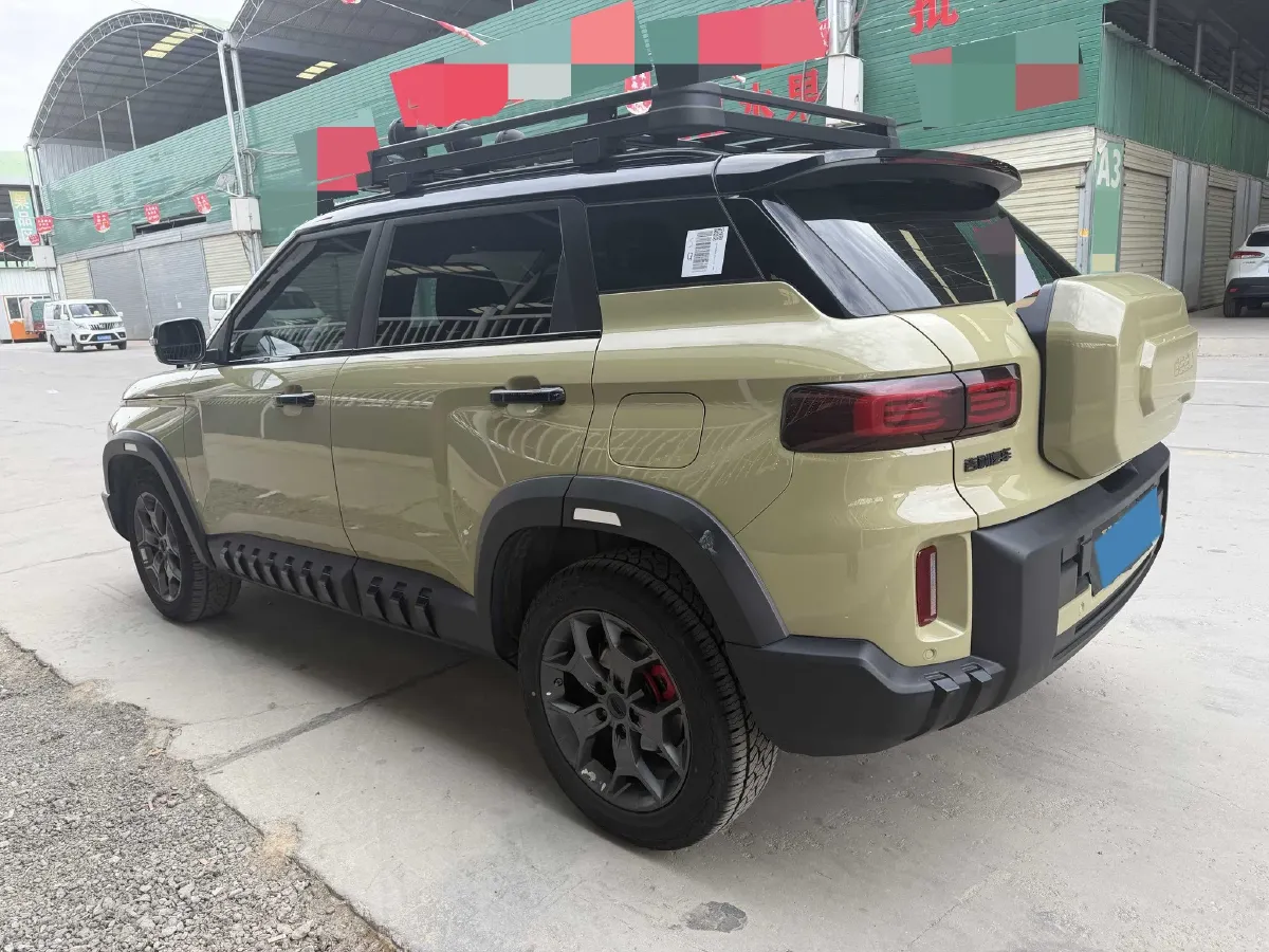 2025 Geely Cowboy 1.5T 181HP L4 7DCT,autocango,china used car exporter,china ev exporter,chinese used car exporter,chinese used ev exporter