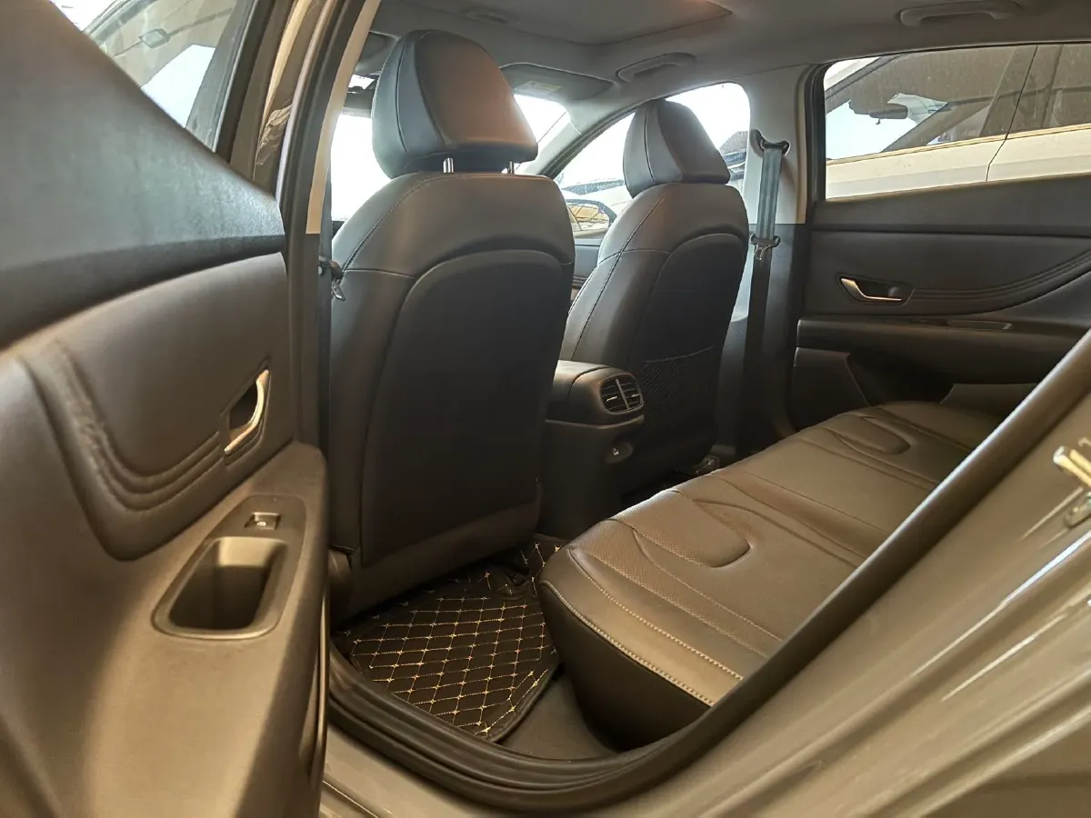 2022 Hyundai Elantra 1.5L 115HP L4 CVT,autocango,china used car exporter,china ev exporter,chinese used car exporter,chinese used ev exporter