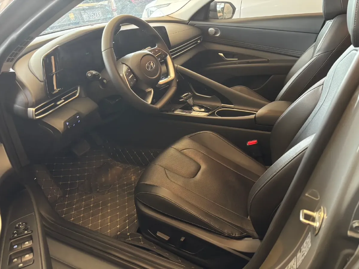 2022 Hyundai Elantra 1.5L 115HP L4 CVT,autocango,china used car exporter,china ev exporter,chinese used car exporter,chinese used ev exporter