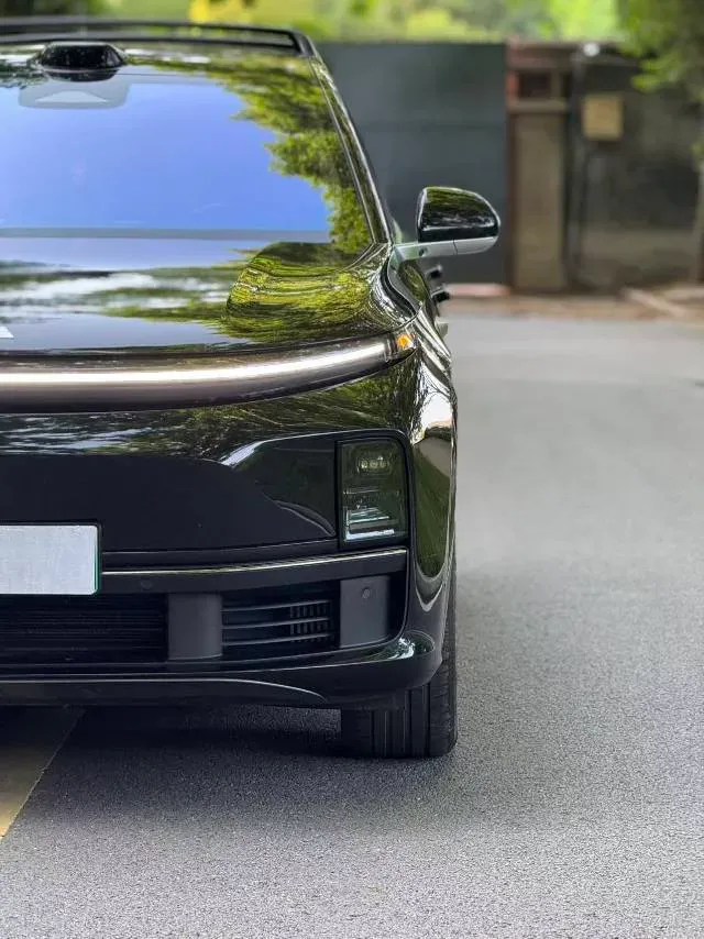 2023 Li L7 Range Extended 154HP REEV 40.9KWH,autocango,china used car exporter,china ev exporter,chinese used car exporter,chinese used ev exporter