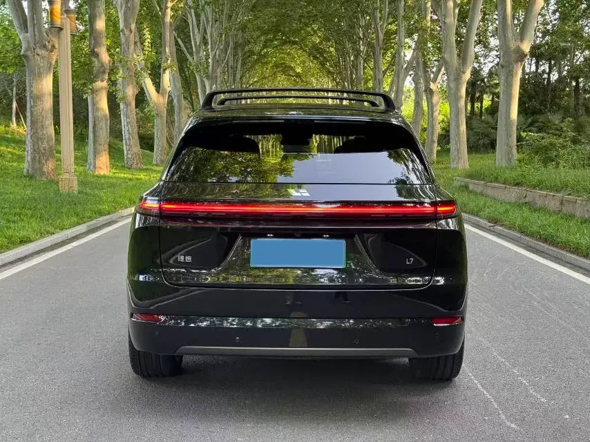 2023 Li L7 Range Extended 154HP REEV 40.9KWH,autocango,china used car exporter,china ev exporter,chinese used car exporter,chinese used ev exporter