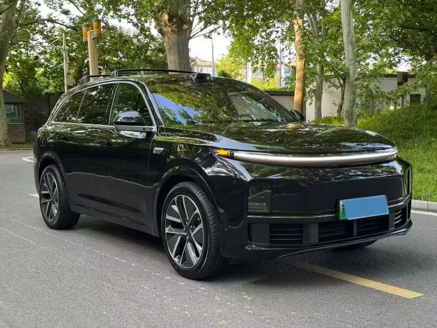 2023 Li L7 Range Extended 154HP REEV 40.9KWH,autocango,china used car exporter,china ev exporter,chinese used car exporter,chinese used ev exporter
