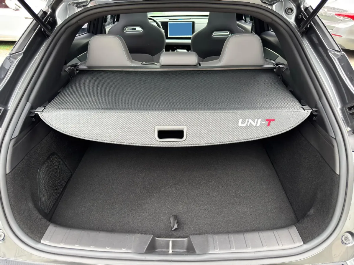 2023 ChangAn UNI-T 1.5T 188HP L4 7DCT,autocango,china used car exporter,china ev exporter,chinese used car exporter,chinese used ev exporter