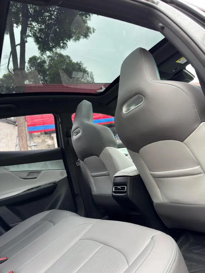 2023 ChangAn UNI-T 1.5T 188HP L4 7DCT,autocango,china used car exporter,china ev exporter,chinese used car exporter,chinese used ev exporter