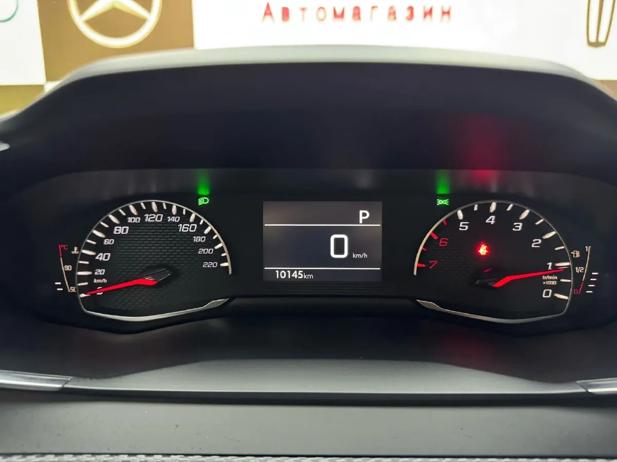 2022 Peugeot 2008 1.2T 136HP L3 6DCT,autocango,china used car exporter,china ev exporter,chinese used car exporter,chinese used ev exporter