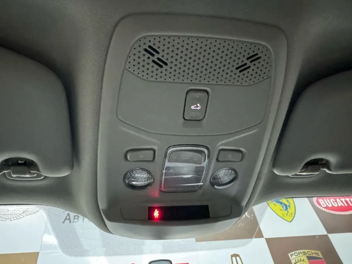 2022 Peugeot 2008 1.2T 136HP L3 6DCT,autocango,china used car exporter,china ev exporter,chinese used car exporter,chinese used ev exporter