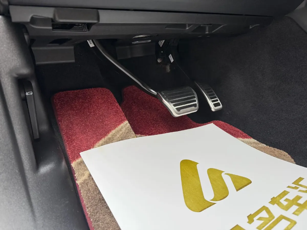 2020 Land Rover Range Rover Sport 3.0T 360HP L6 8AT,autocango,china used car exporter,china ev exporter,chinese used car exporter,chinese used ev exporter