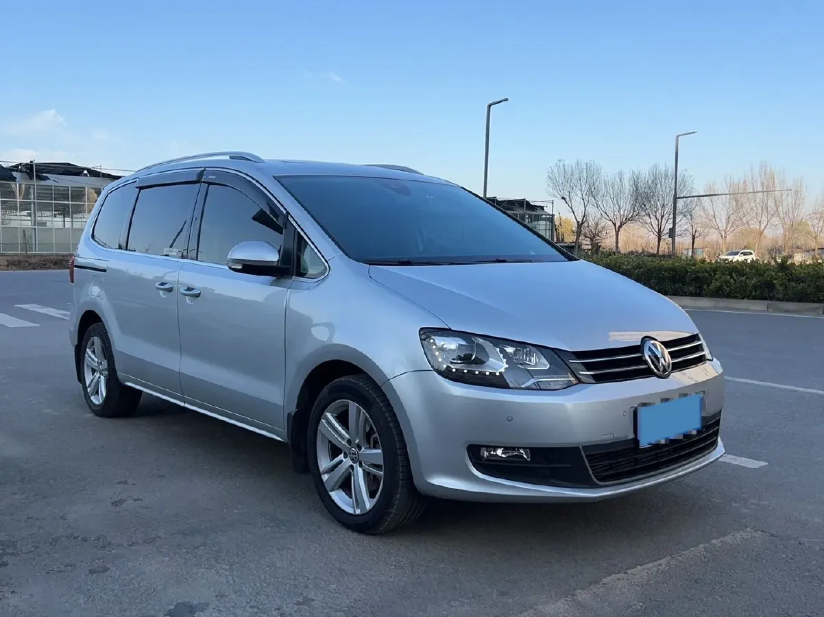 2018 Mercedes-Benz A Class 1.6T 156HP L4 7DCT,autocango,china used car exporter,china ev exporter,chinese used car exporter,chinese used ev exporter