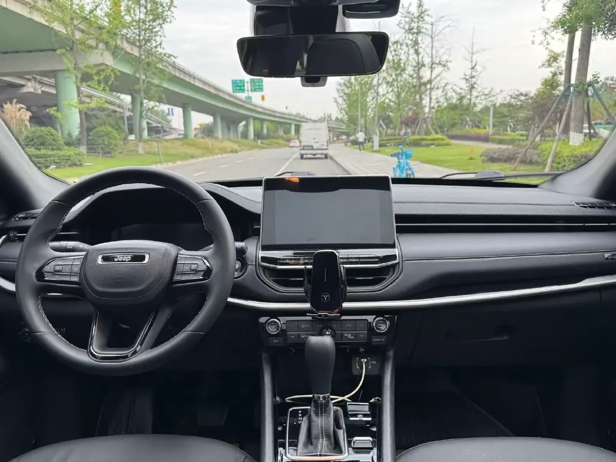 2021 Jeep Compass 1.3T 173HP L4 9AT,autocango,china used car exporter,china ev exporter,chinese used car exporter,chinese used ev exporter