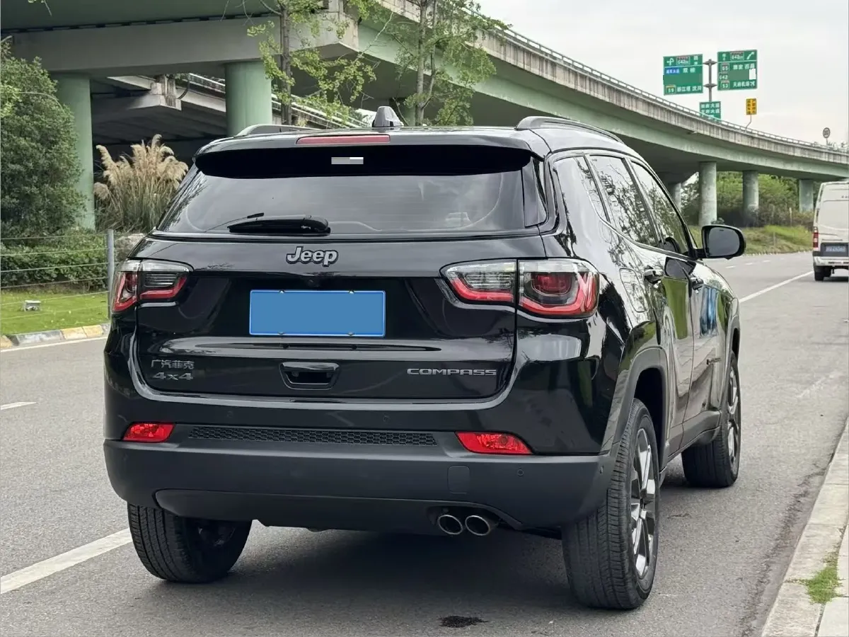 2021 Jeep Compass 1.3T 173HP L4 9AT,autocango,china used car exporter,china ev exporter,chinese used car exporter,chinese used ev exporter