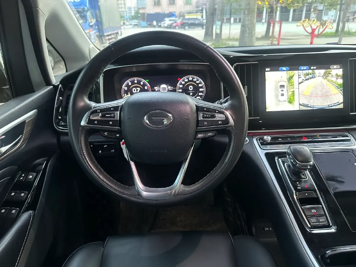 2021 GAC Trumpchi M8 2.0T 252HP L4 8AT,autocango,china used car exporter,china ev exporter,chinese used car exporter,chinese used ev exporter