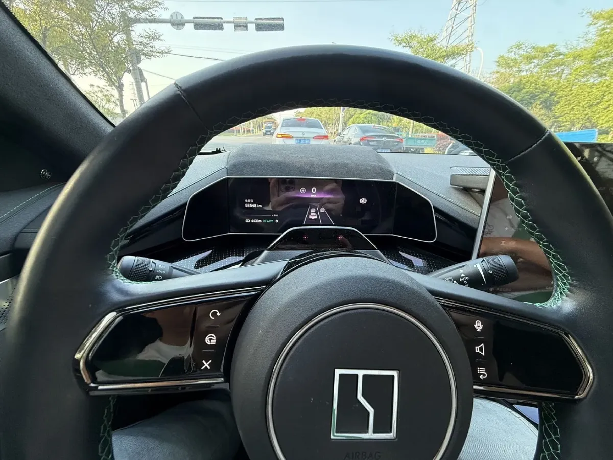 2021 Zeekr 001 BEV 100KWH,autocango,china used car exporter,china ev exporter,chinese used car exporter,chinese used ev exporter