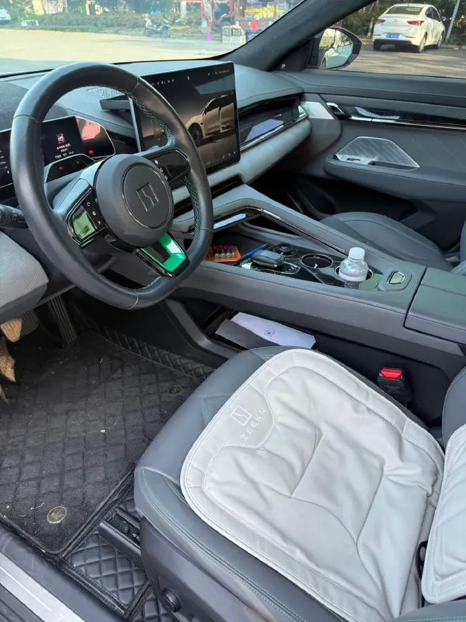 2021 Zeekr 001 BEV 100KWH,autocango,china used car exporter,china ev exporter,chinese used car exporter,chinese used ev exporter