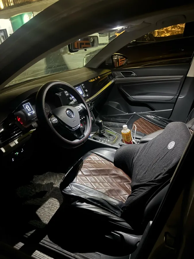 2019 Volkswagen Lavida 1.2T 116HP L4 7DCT,autocango,china used car exporter,china ev exporter,chinese used car exporter,chinese used ev exporter