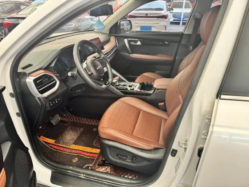 2021 Kia Sportage R 2.0L 161HP L4 6AT,autocango,china used car exporter,china ev exporter,chinese used car exporter,chinese used ev exporter