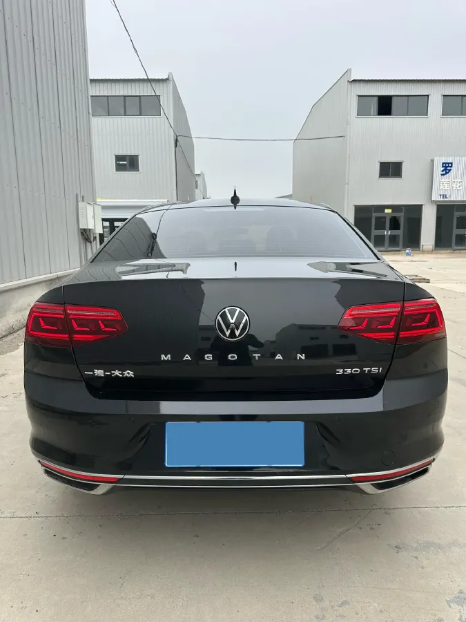 2020 Volkswagen Magotan 2.0T 186HP L4 7DCT,autocango,china used car exporter,china ev exporter,chinese used car exporter,chinese used ev exporter