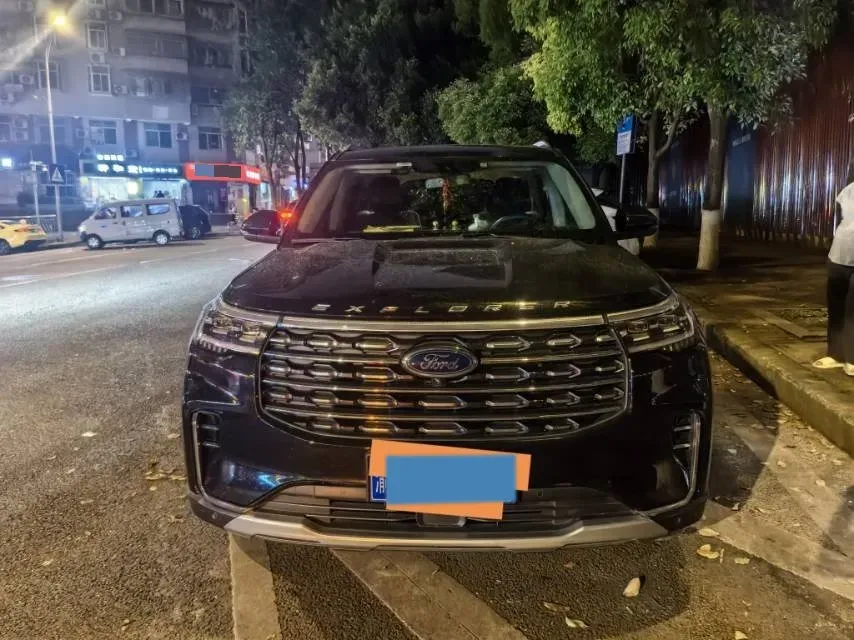 2024 Ford Explorer 2.3T 289HP L4 10AT,autocango,china used car exporter,china ev exporter,chinese used car exporter,chinese used ev exporter