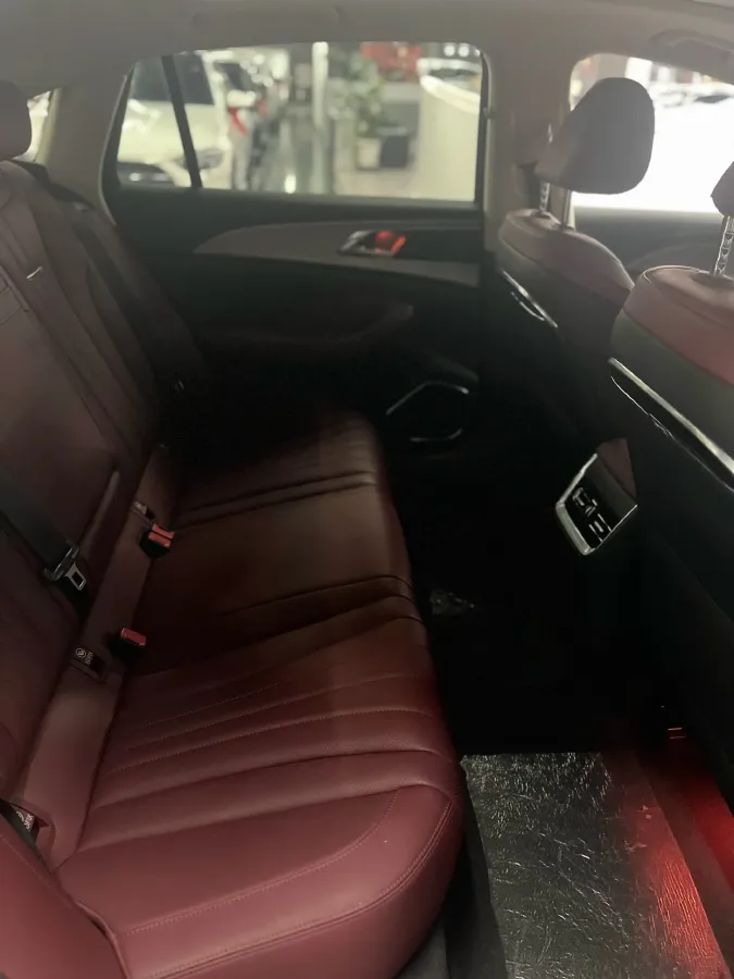 2023 HongQi H5 1.5T 169HP L4 7DCT,autocango,china used car exporter,china ev exporter,chinese used car exporter,chinese used ev exporter