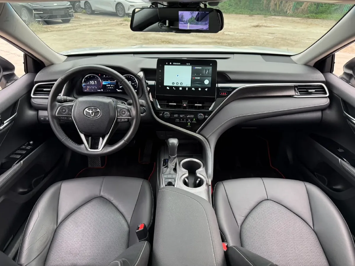 2023 Toyota Camry 2.5L 207HP L4 8AT,autocango,china used car exporter,china ev exporter,chinese used car exporter,chinese used ev exporter