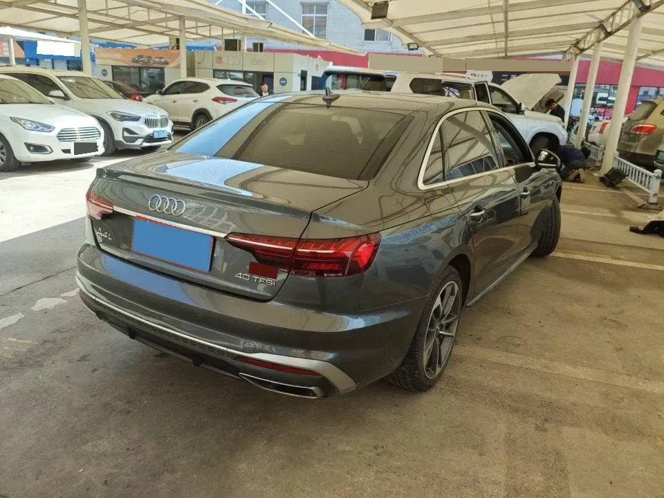 2020 Audi A4L 2.0T 190HP L4 7DCT,autocango,china used car exporter,china ev exporter,chinese used car exporter,chinese used ev exporter