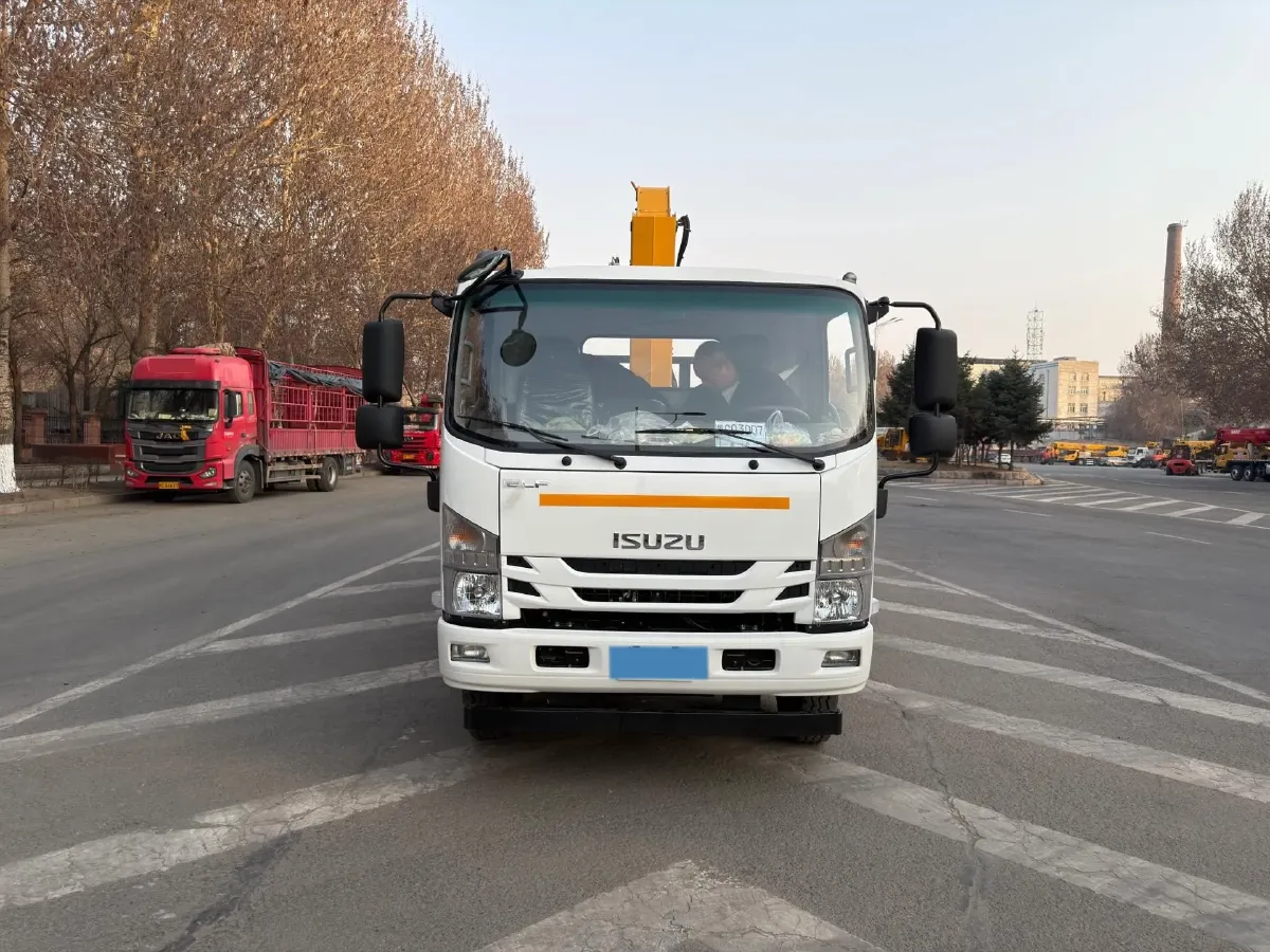 2025 Isuzu T30 5MT,autocango,china used car exporter,china ev exporter,chinese used car exporter,chinese used ev exporter