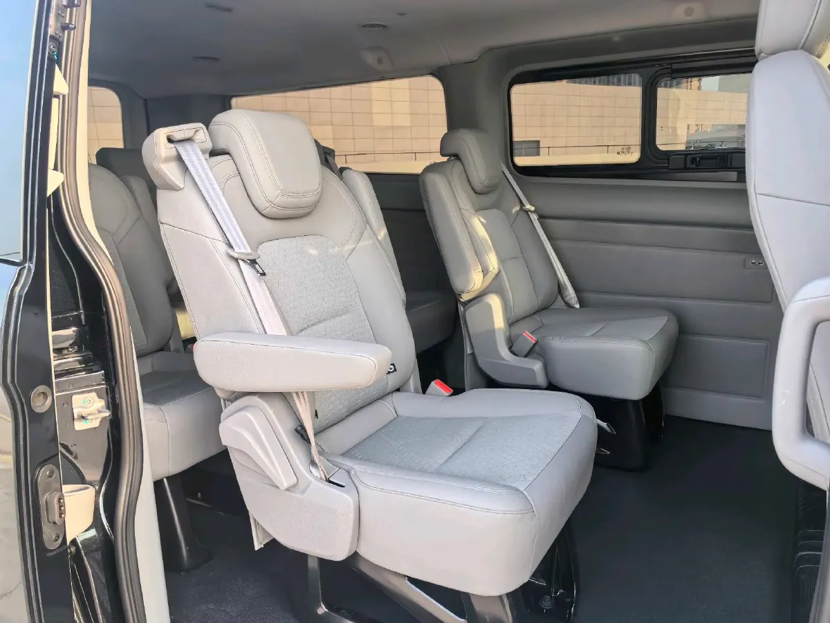 2023 Iveco JuXing 2.0T 150HP L4 9AT,autocango,china used car exporter,china ev exporter,chinese used car exporter,chinese used ev exporter