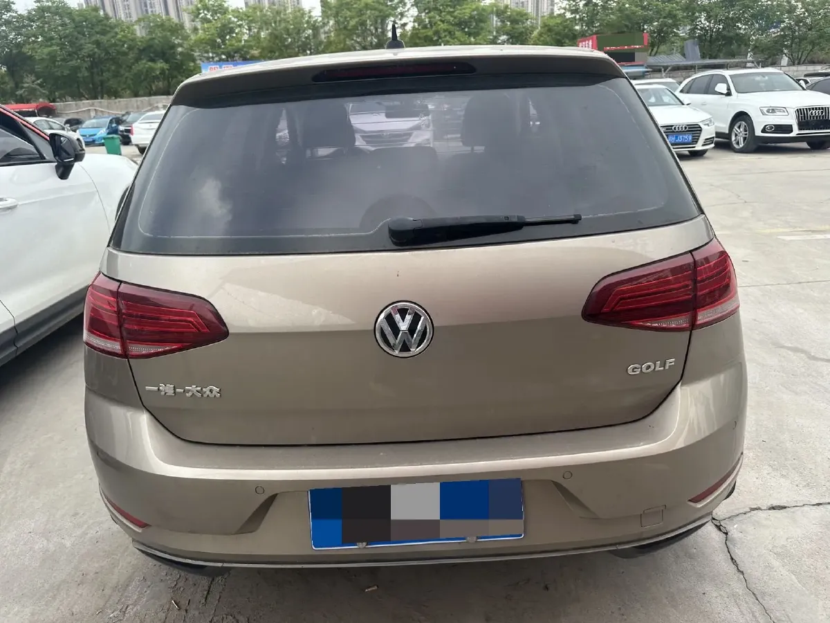 2018 Volkswagen Golf 1.6L 110HP L4 6AT,autocango,china used car exporter,china ev exporter,chinese used car exporter,chinese used ev exporter