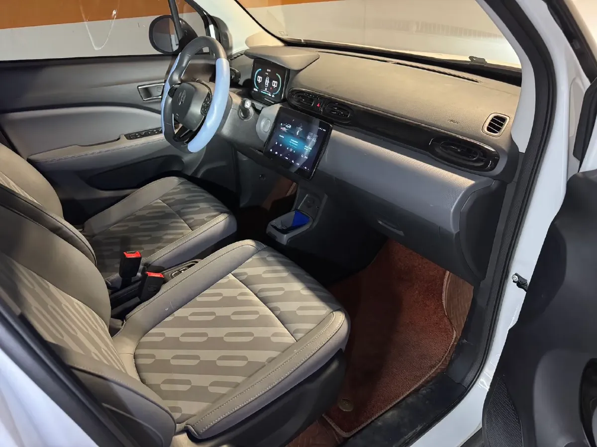 2025 Leapmotor T03 BEV 31.9KWH,autocango,china used car exporter,china ev exporter,chinese used car exporter,chinese used ev exporter