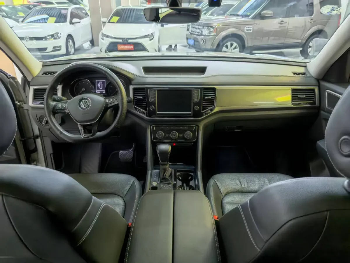 2017 Volkswagen Teramont 2.0T 220HP L4 7DCT,autocango,china used car exporter,china ev exporter,chinese used car exporter,chinese used ev exporter