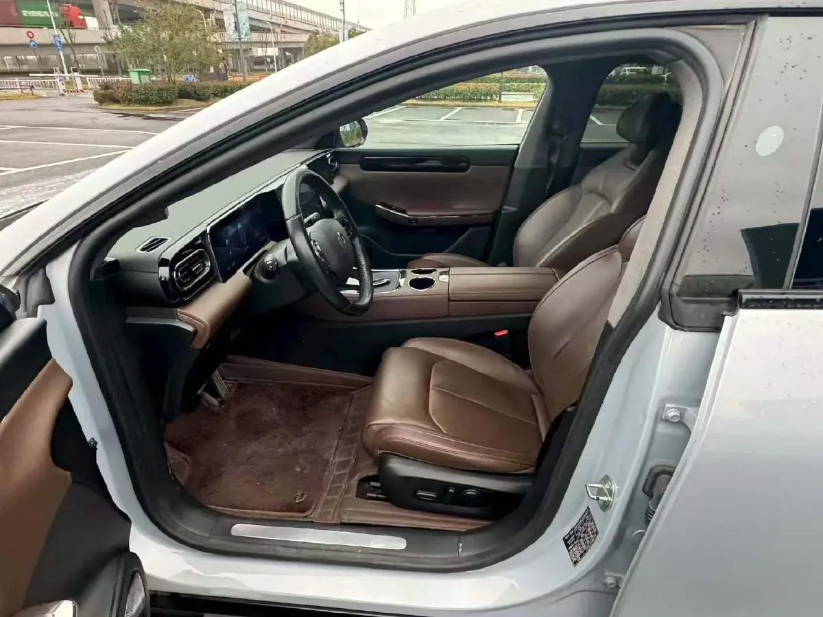 2023 Leapmotor C11 BEV 89.55KWH,autocango,china used car exporter,china ev exporter,chinese used car exporter,chinese used ev exporter