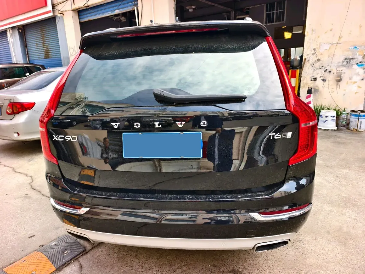 2019 Volvo XC90 2.0T 320HP L4 8AT,autocango,china used car exporter,china ev exporter,chinese used car exporter,chinese used ev exporter