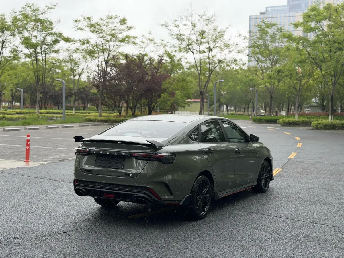 2022 Geely Binray 1.5T 181HP L4 7DCT,autocango,china used car exporter,china ev exporter,chinese used car exporter,chinese used ev exporter