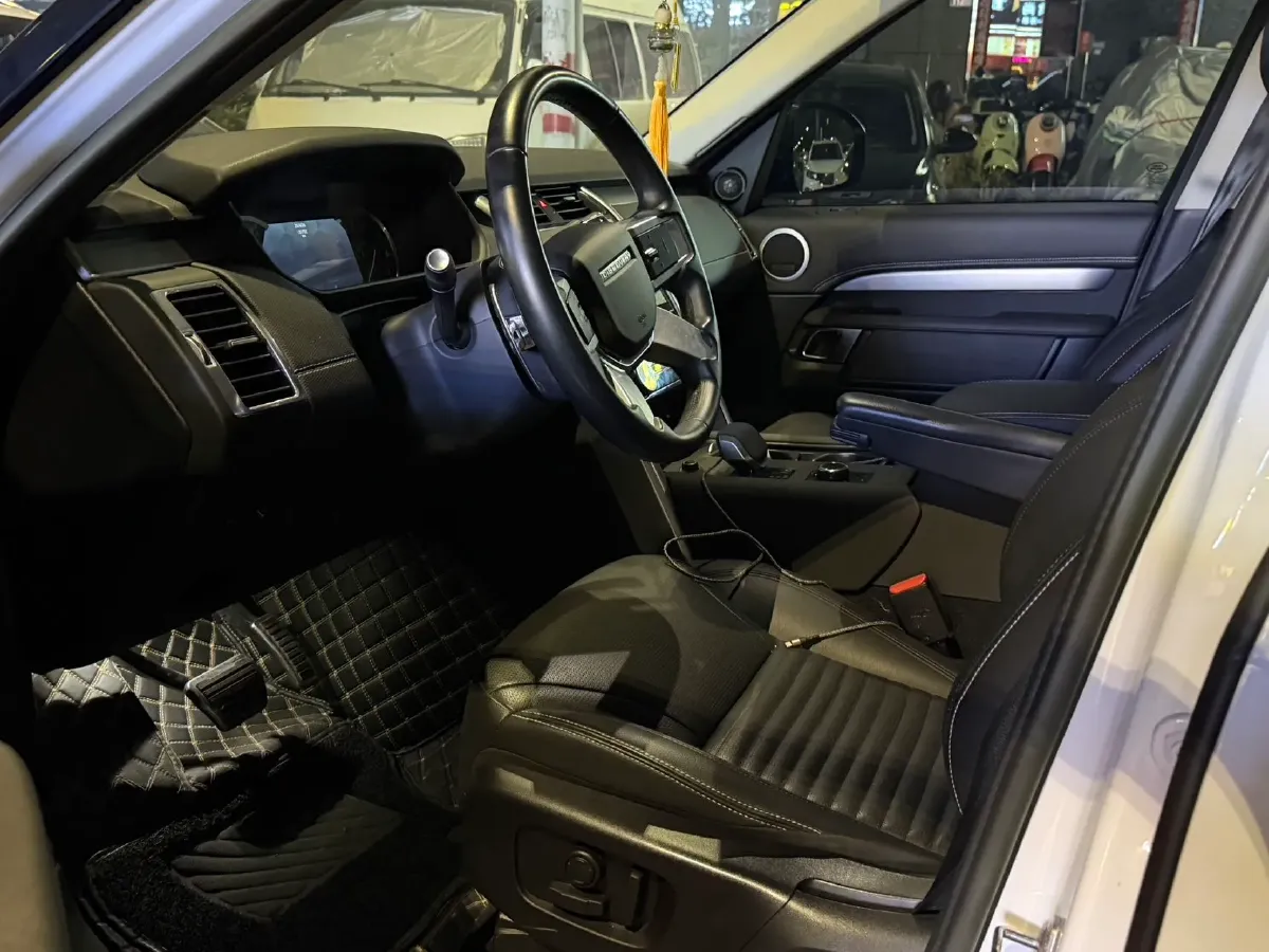 2023 Land Rover Discovery 3.0T 360HP L6 8AT,autocango,china used car exporter,china ev exporter,chinese used car exporter,chinese used ev exporter